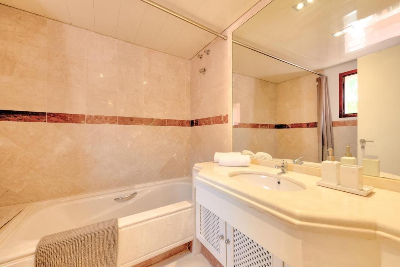 Luxury Penthouse In Jardines De Don Carlos Marbella Esterno foto